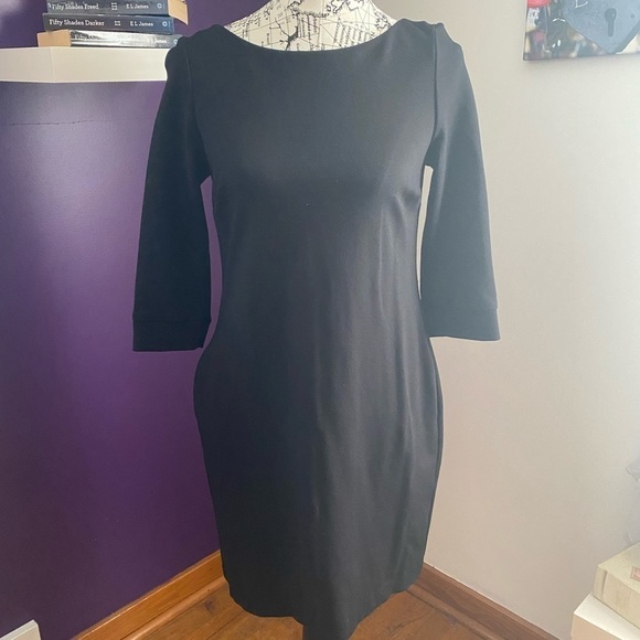Banana Republic Dresses & Skirts - 7 for $30 BANANA Republic simple black dress